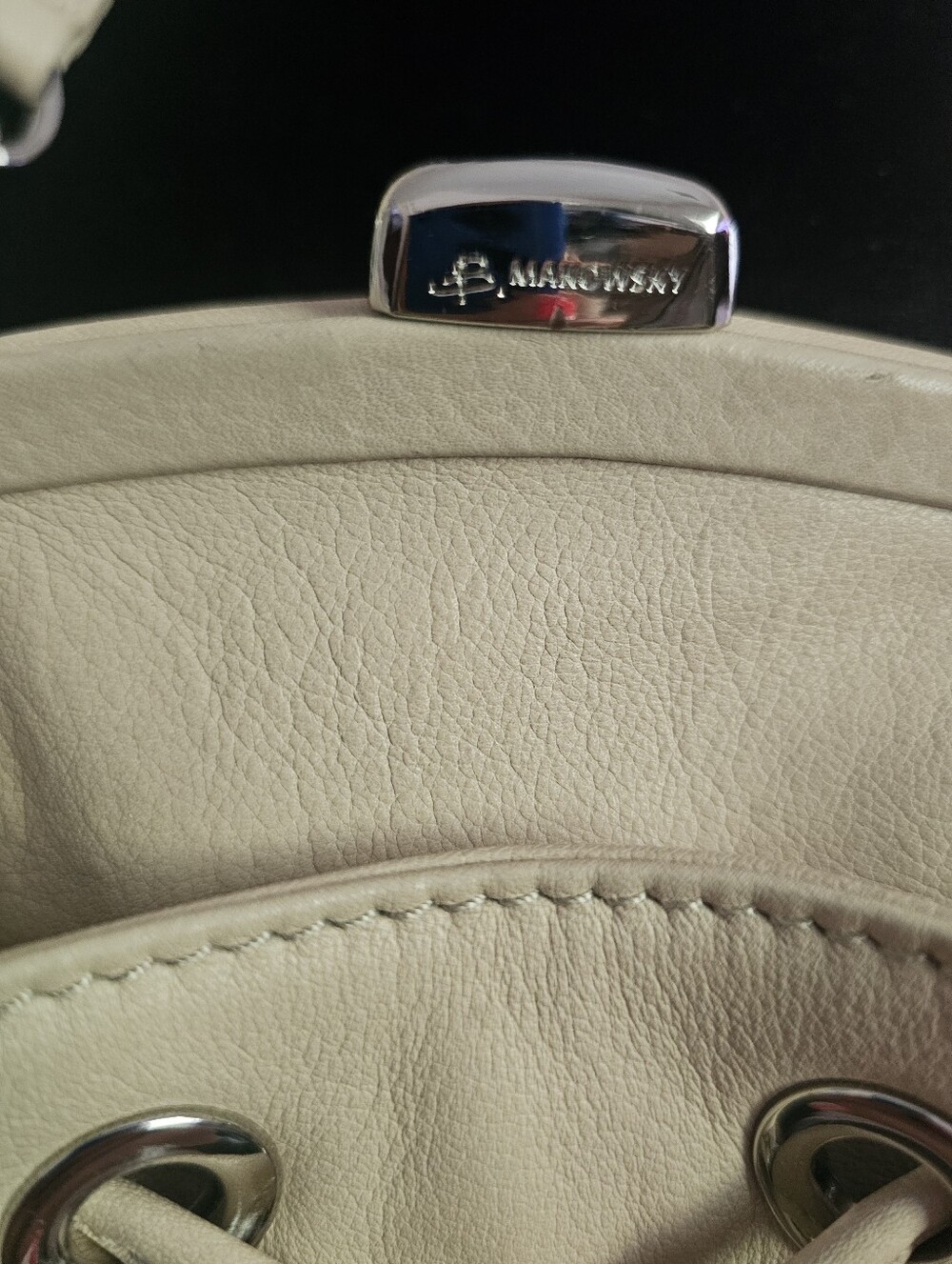 B. McKowsky Cream Drawstring Bucket Shoulder Bag - Picture 4 of 12